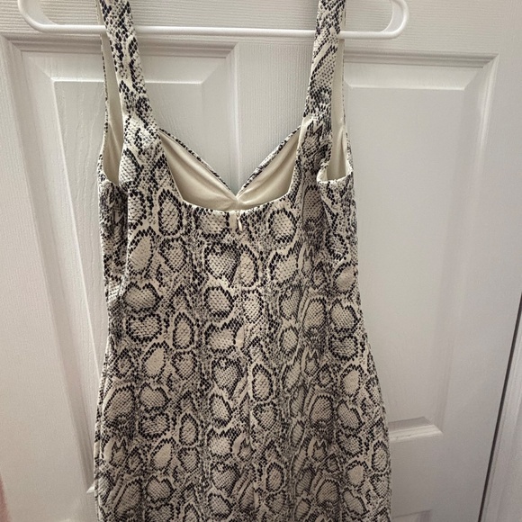 Mini Dress - Picture 3 of 3